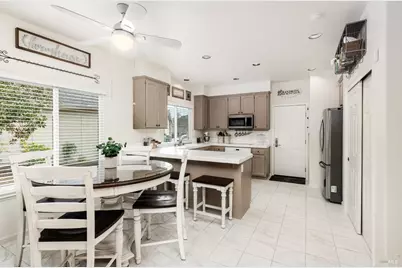 6749 Wintergreen Court, Santa Rosa, CA 95409 - Photo 10