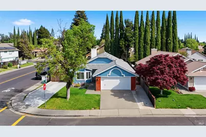 701 Oak Brook Drive, Vacaville, CA 95687 - Photo 32
