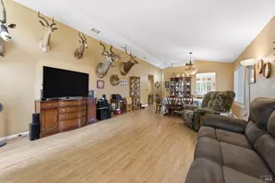 701 Oak Brook Dr, Vacaville, CA 95687 - Photo 20