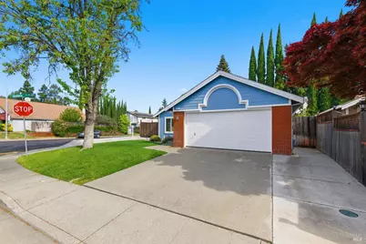 701 Oak Brook Drive, Vacaville, CA 95687 - Photo 4