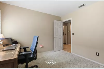 701 Oak Brook Drive, Vacaville, CA 95687 - Photo 24
