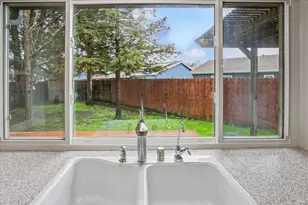 1213 Sprig Ct, Fairfield, CA 94533 - Photo 10