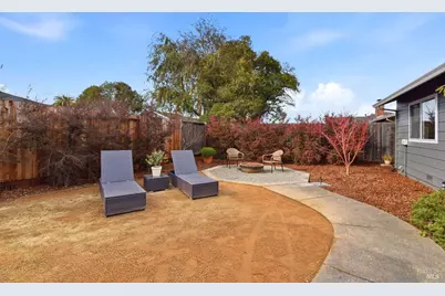 2323 Olympia Drive, Santa Rosa, CA 95405 - Photo 30