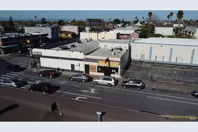 2811 Havenscourt Boulevard, Oakland, CA 94605 - Photo 1