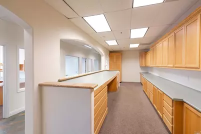 7975 Cameron Drive, Windsor, CA 95492 - Photo 12