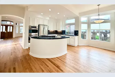 1717 Brompton Street, Petaluma, CA 94954 - Photo 2