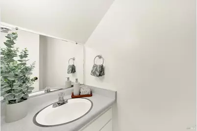 30 Belvedere Court, Napa, CA 94559 - Photo 16