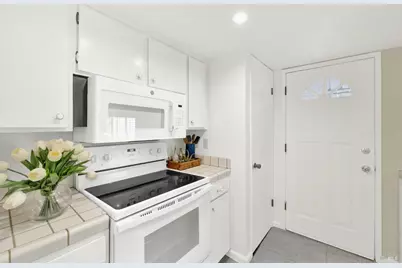 30 Belvedere Court, Napa, CA 94559 - Photo 14