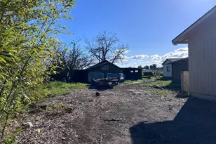 1005 Poplar Rd, Vacaville, CA 95687 - Photo 4