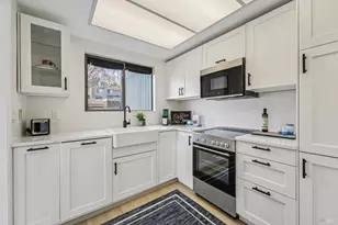 2 Lakeview Ct, Novato, CA 94947 - Photo 10