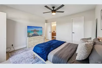 2 Lakeview Court, Novato, CA 94947 - Photo 14