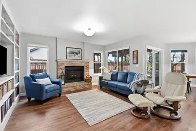 9475 Victoria Lane, Windsor, CA 95492 - Photo 2