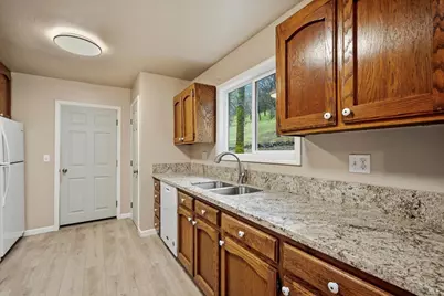 19474 Donkey Hill Road, Hidden Valley Lake, CA 95467 - Photo 4