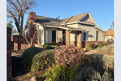 154 E Gobbi Street, Ukiah, CA 95482 - Photo 1