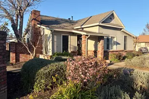 154 E Gobbi St, Ukiah, CA 95482 - Photo 1