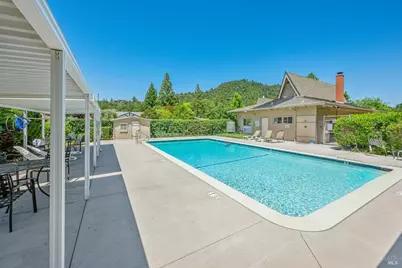 215 Hemlock Drive, Healdsburg, CA 95448 - Photo 32