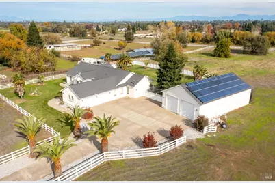 7605 Churn Creek Road, Redding, CA 96002 - Photo 2