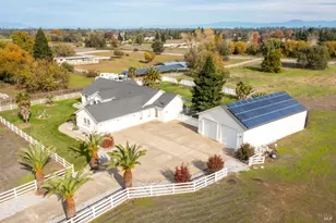 7605 Churn Crk Rd, Redding, CA 96002 - Photo 2