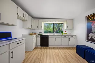 1800 Gerhard Dr, Santa Rosa, CA 95401 - Photo 34