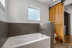 105 G St, Petaluma, CA 94952 - Photo 42