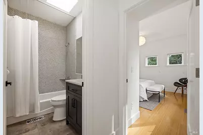 105 G Street, Petaluma, CA 94952 - Photo 28