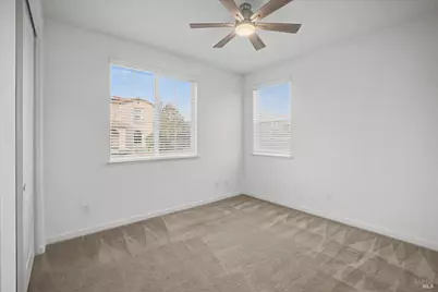 560 Syracuse Lane, Dixon, CA 95620 - Photo 14