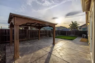 560 Syracuse Lane, Dixon, CA 95620 - Photo 16