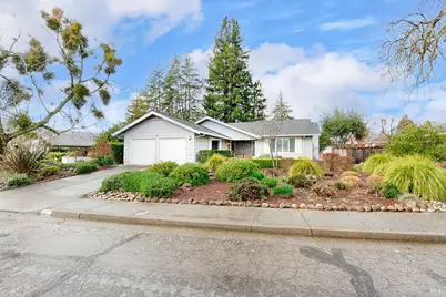 46 Autumn Leaf Drive, Santa Rosa, CA 95409 - Photo 2