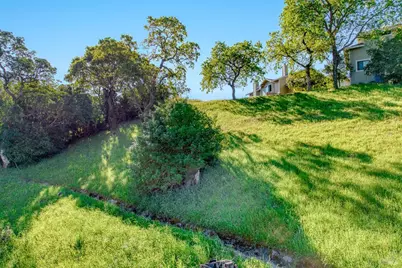 1114 Redwood Boulevard, Novato, CA 94947 - Photo 26