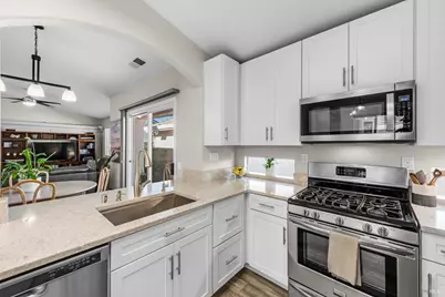 319 Trellis Lane, Vacaville, CA 95687 - Photo 14