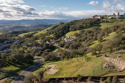 3725 Skyfarm Drive, Santa Rosa, CA 95403 - Photo 2