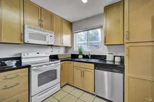 735 Racquet Club Cir, Rohnert Park, CA 94928 - Photo 6