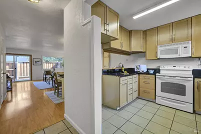 735 Racquet Club Circle, Rohnert Park, CA 94928 - Photo 4