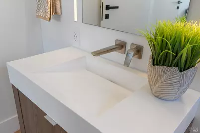 16799 Meadow Oaks Drive, Sonoma, CA 95476 - Photo 22