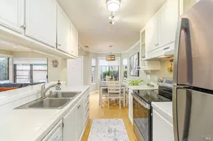 305 Silvio Ln, Novato, CA 94947 - Photo 6