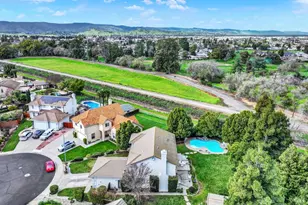 325 Fieldstone Ct, Vacaville, CA 95687 - Photo 1