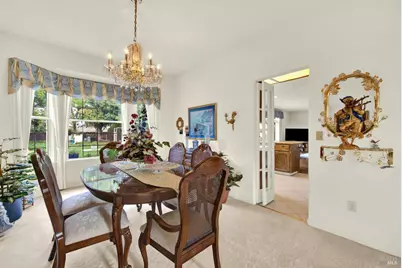 325 Fieldstone Court, Vacaville, CA 95687 - Photo 14