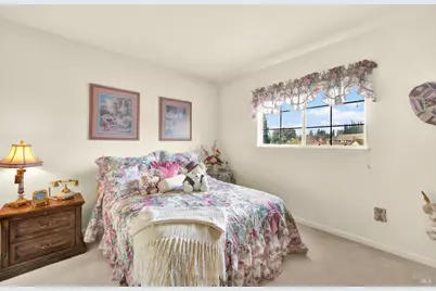 325 Fieldstone Court, Vacaville, CA 95687 - Photo 42