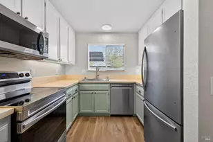 209 Elbridge Ave, Cloverdale, CA 95425 - Photo 6