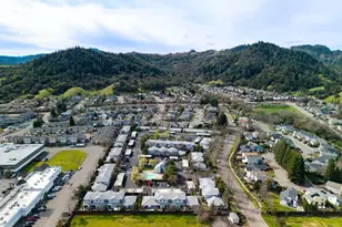 209 Elbridge Ave, Cloverdale, CA 95425 - Photo 22