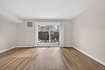 209 Elbridge Avenue #F, Cloverdale, CA 95425 - Photo 10