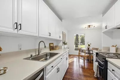 19 Surrey Lane, San Rafael, CA 94903 - Photo 10