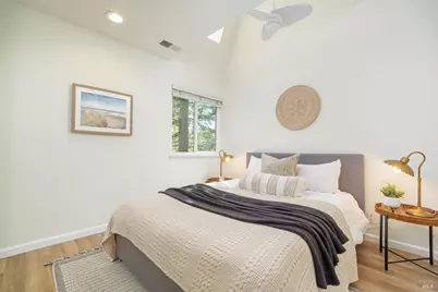 27 Mariposa Lane, Novato, CA 94947 - Photo 24