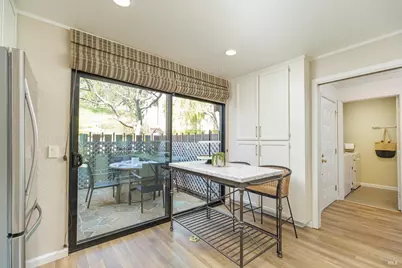 27 Mariposa Lane, Novato, CA 94947 - Photo 10