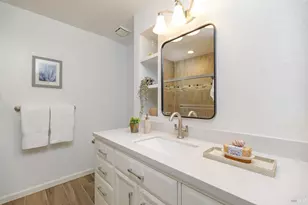 27 Mariposa Ln, Novato, CA 94947 - Photo 18