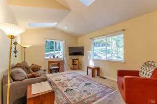 18940 Timber Pointe Dr, Fort Bragg, CA 95437 - Photo 16