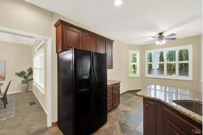 155 Fallen Leaf Drive, Vacaville, CA 95687 - Photo 14