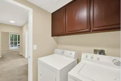 155 Fallen Leaf Drive, Vacaville, CA 95687 - Photo 36
