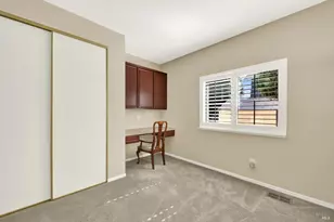 155 Fallen Leaf Dr, Vacaville, CA 95687 - Photo 24