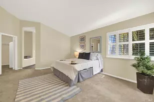 155 Fallen Leaf Dr, Vacaville, CA 95687 - Photo 32